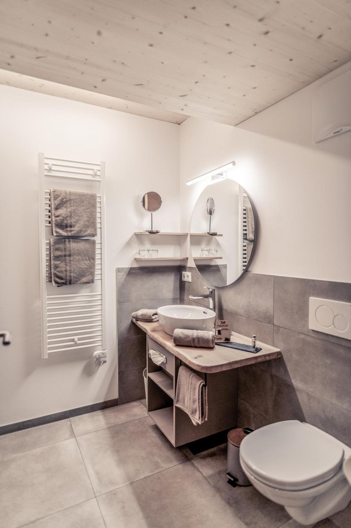 Boutique Hotel Lechzeit Elmen Экстерьер фото