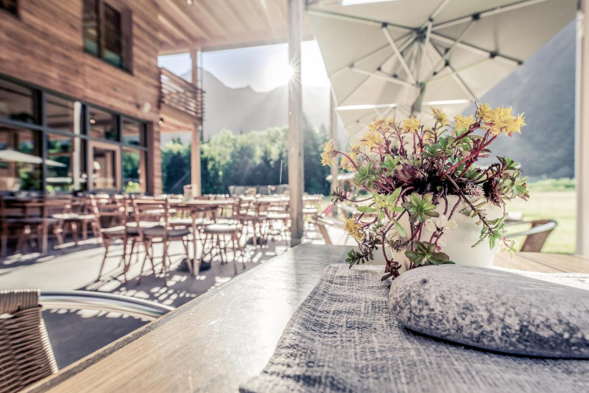 Boutique Hotel Lechzeit Elmen Экстерьер фото