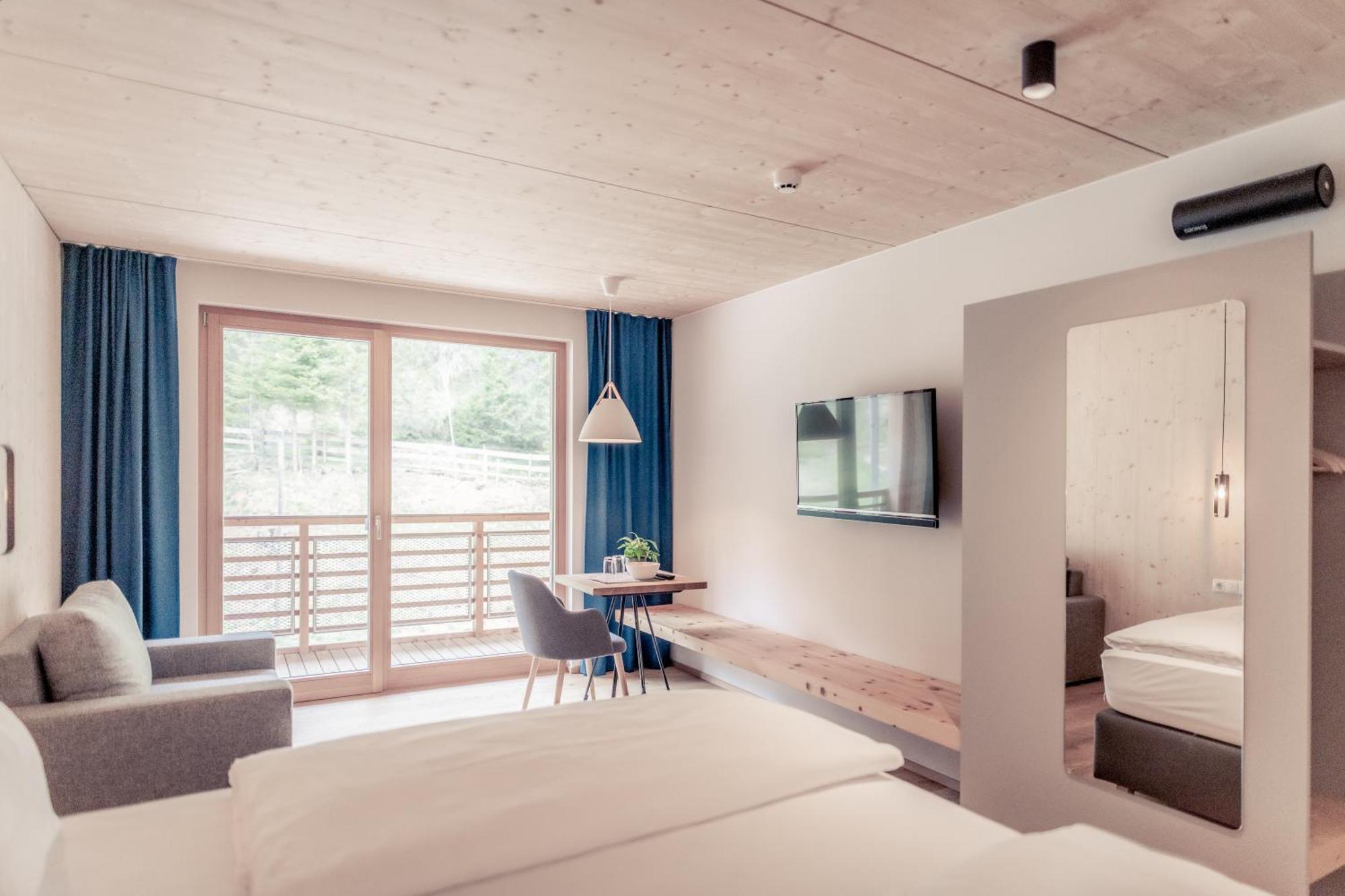 Boutique Hotel Lechzeit Elmen Экстерьер фото